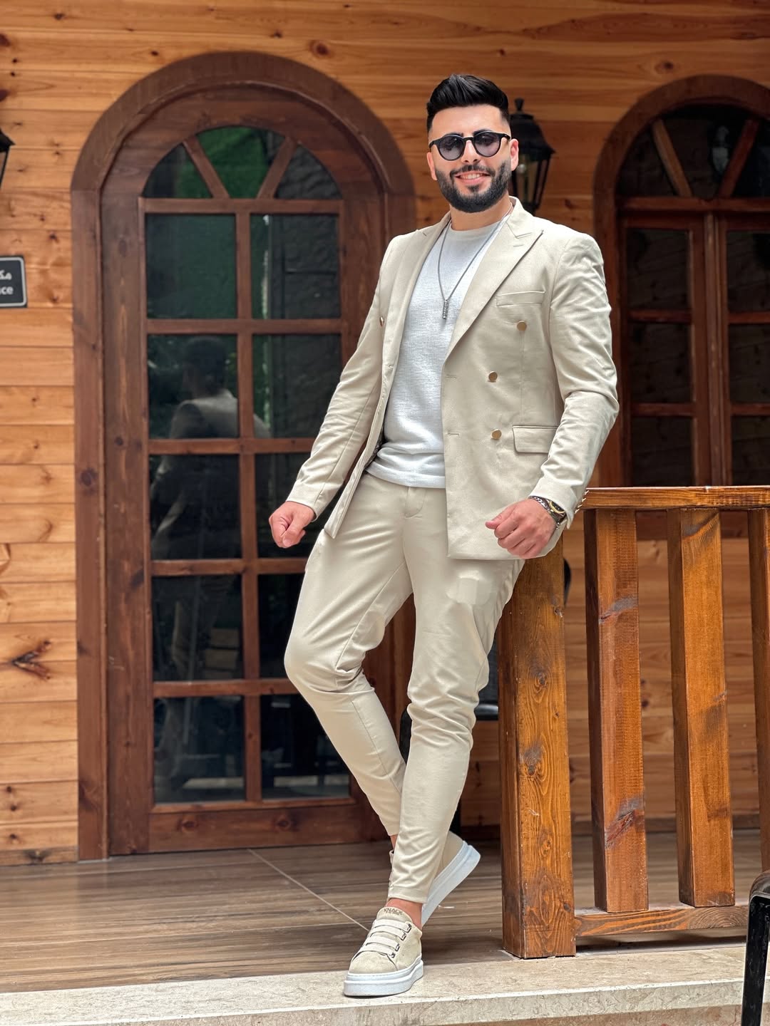 Andrew Foster - Photo 2