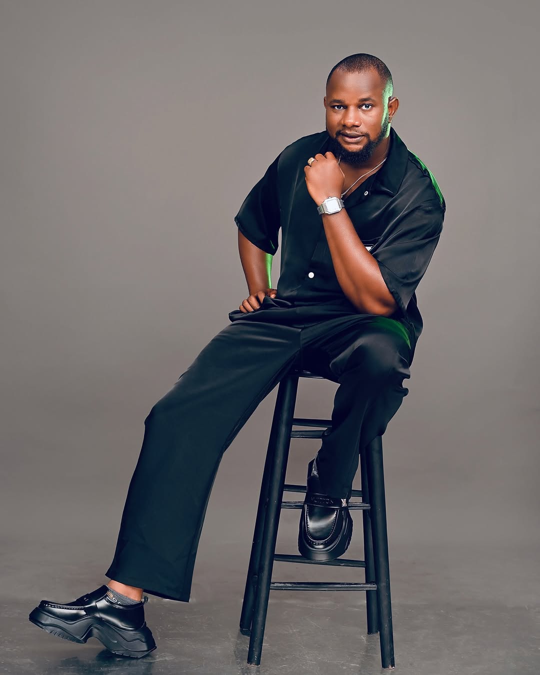 Michael Davis - Photo 6