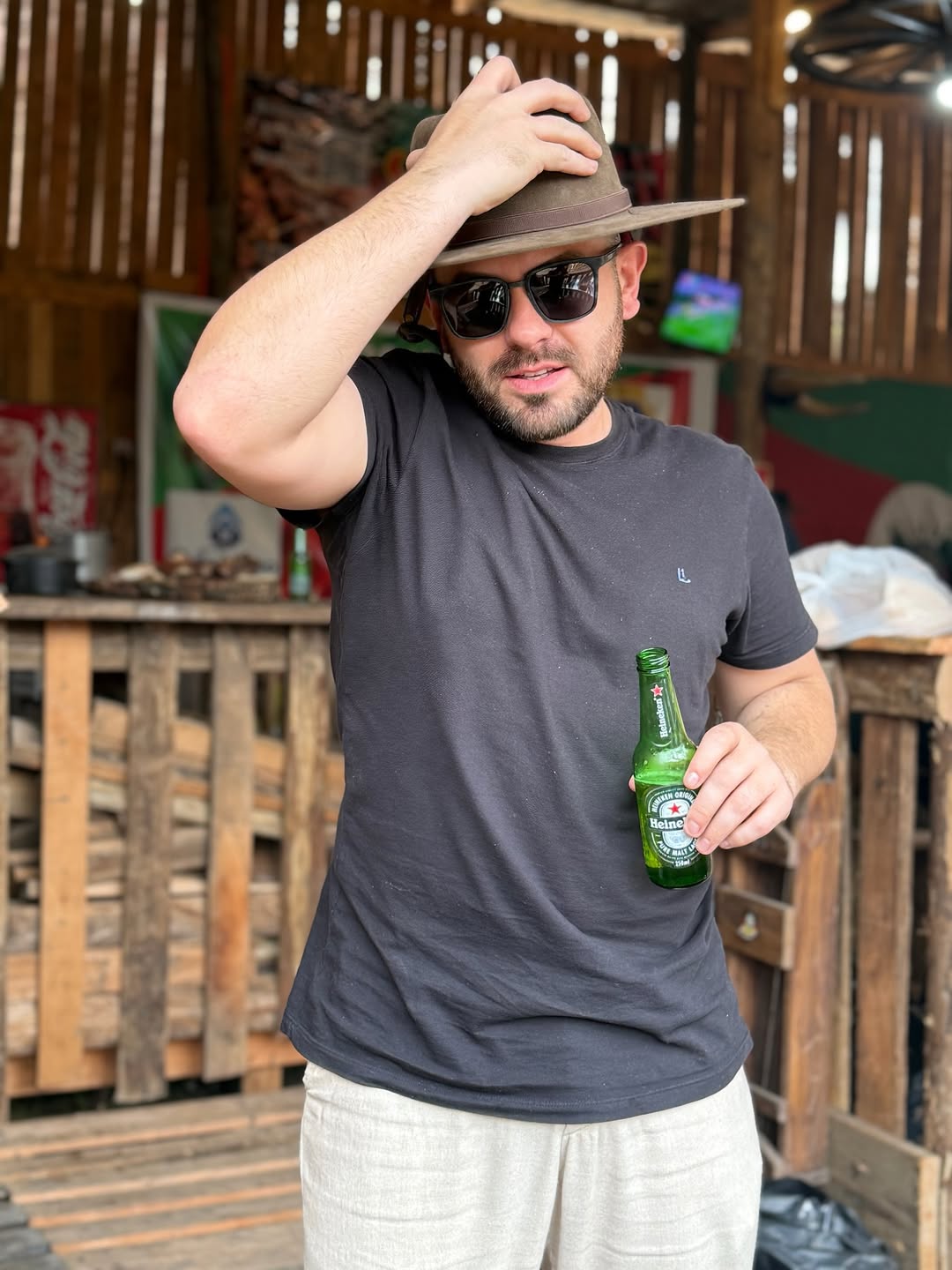 Oliver Harrison  - Photo 3