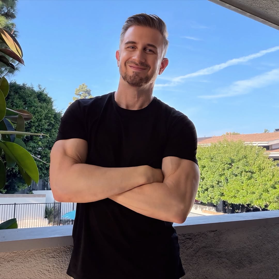 Richard Bennett - Photo 2