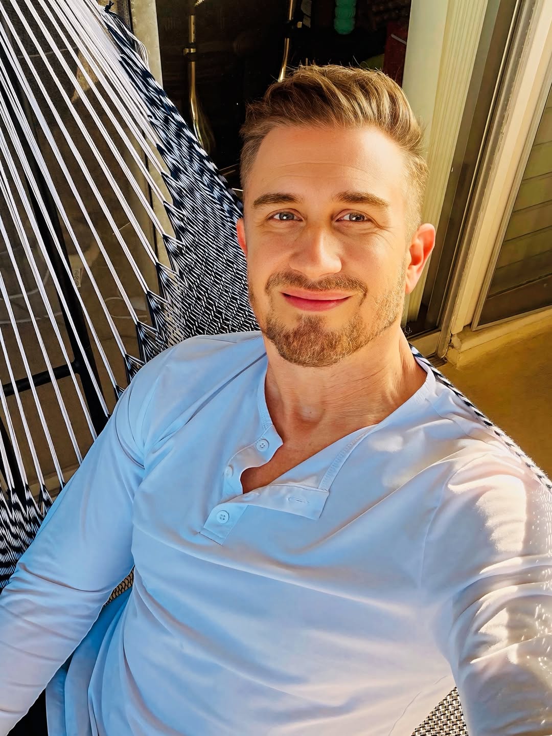 Richard Bennett - Photo 5