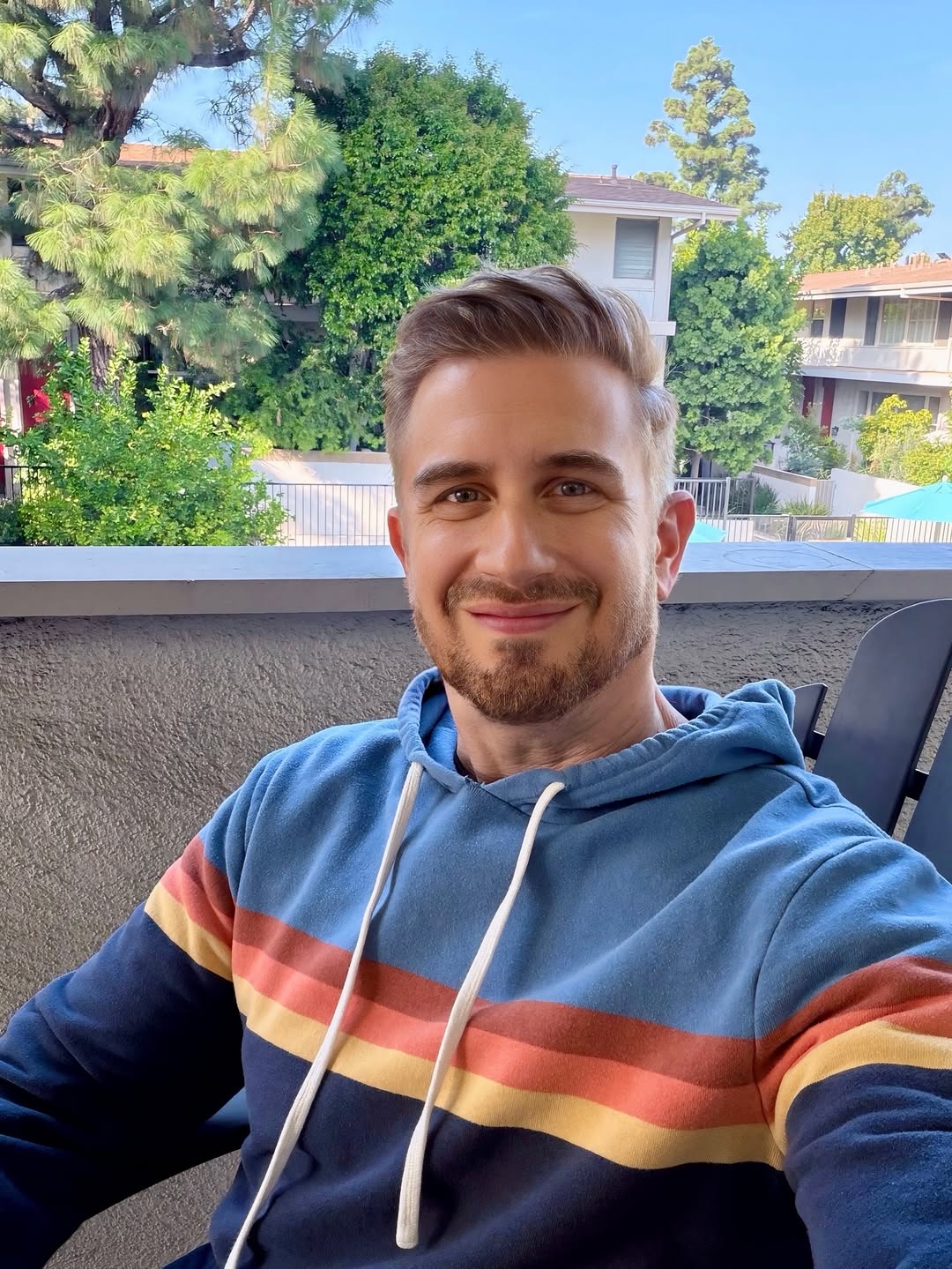 Richard Bennett - Photo 6